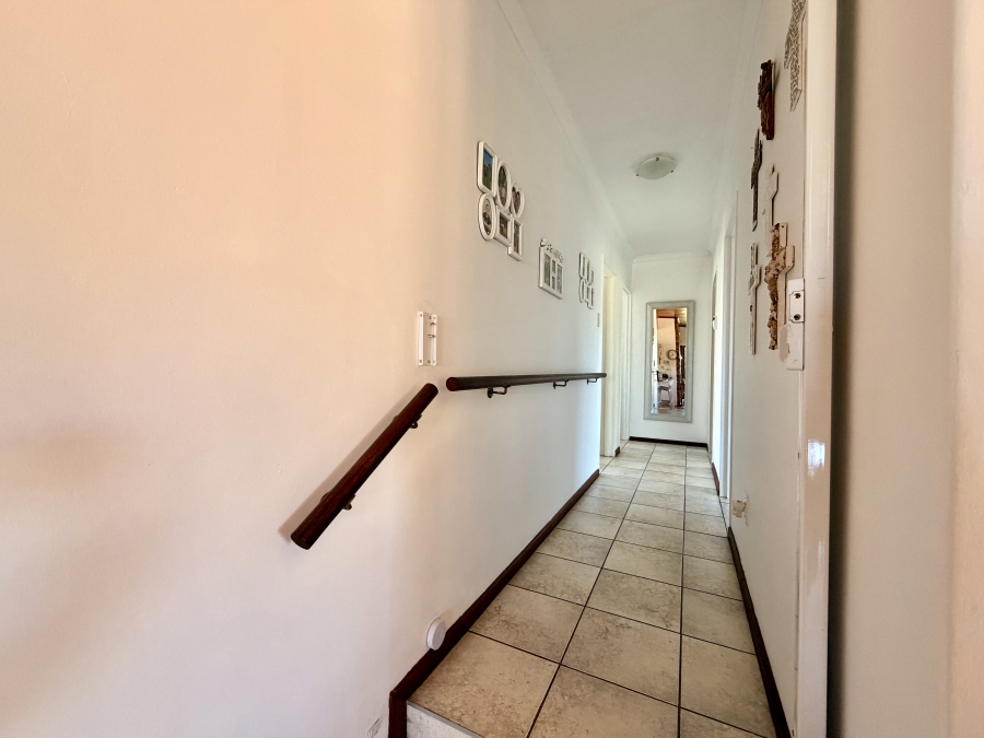 3 Bedroom Property for Sale in Onrus Western Cape